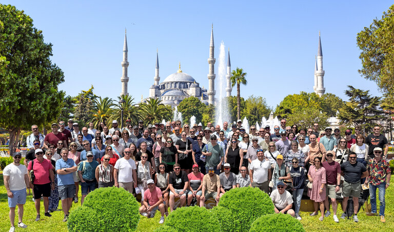 Gruppenfoto Hinterglemmer Bergbahn in Istanbul