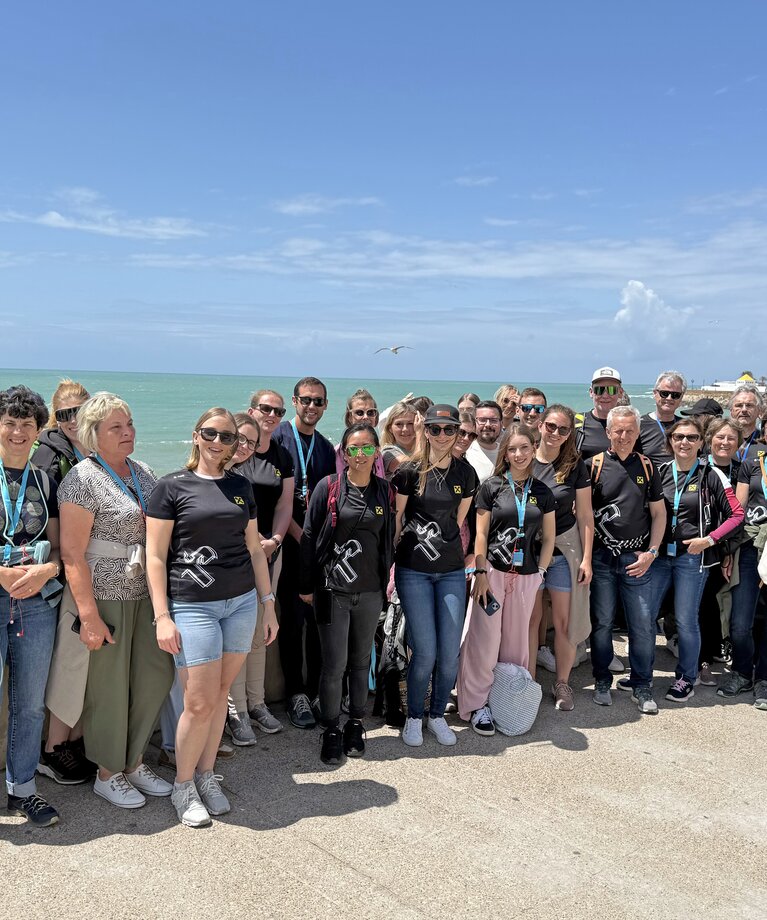 Gruppenfoto Raiffeisen Saalbach in Sevilla